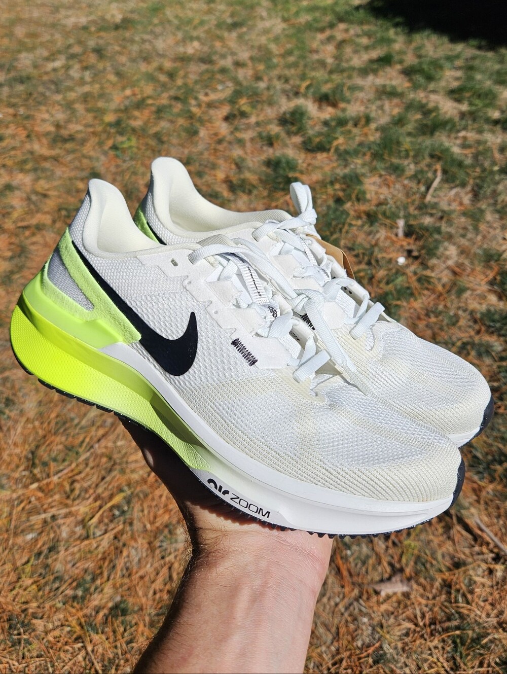 New Women's Nike Structure 25